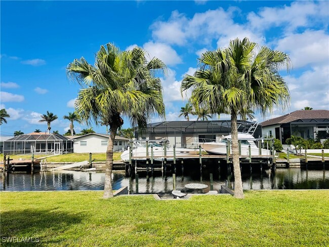property at 5348 Cocoa Ct