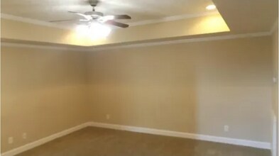 1109 Stillwood Dr in Clarksville, TN - Building Photo - Building Photo