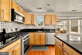 610 Jefferson St NW in Washington, DC - Building Photo - Building Photo