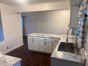 738 South St in Lockport, IL - Building Photo - Building Photo