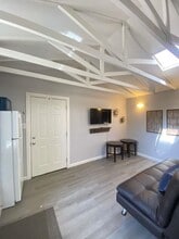2902 E Stewart St in Laredo, TX - Building Photo - Building Photo