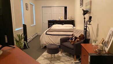 103 Beacon St, Unit 2 in Boston, MA - Building Photo - Building Photo