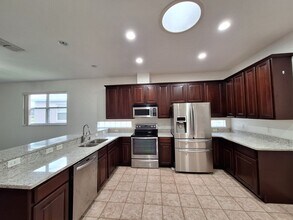 10414 Andover Point Cir in Orlando, FL - Building Photo - Building Photo