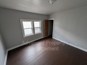 3859 N 21st St in Milwaukee, WI - Building Photo - Building Photo