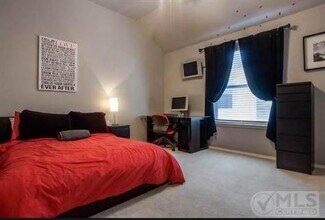 8864 Kennsington St in Frisco, TX - Foto de edificio - Building Photo