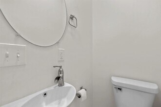 5756 De Giverville Ave in St. Louis, MO - Building Photo - Building Photo