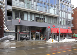 650 King St W in Toronto, ON - Building Photo - Building Photo