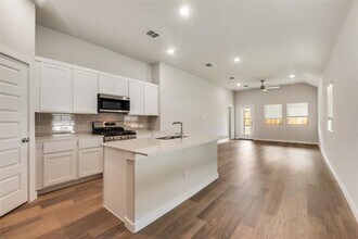 506 Towerglen Dr in McKinney, TX - Building Photo - Building Photo