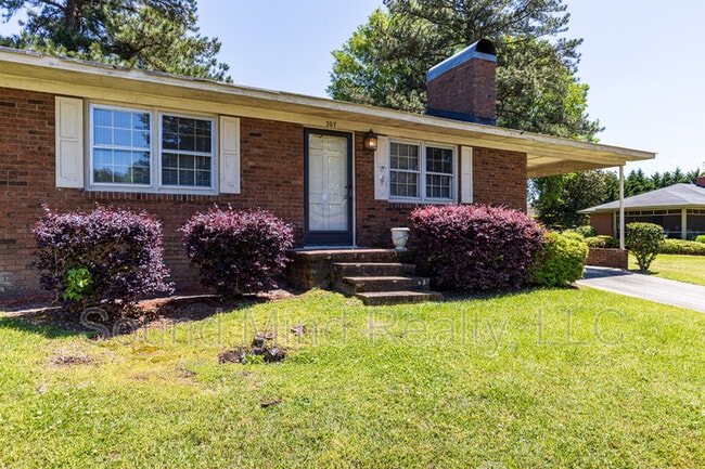 property at 207 S Alston St