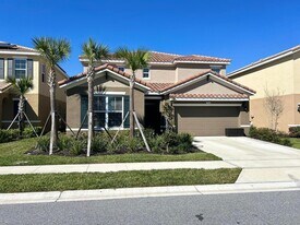 7604 Oakmoss Loop in Davenport, FL - Building Photo