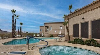 10401 N Saguaro Blvd in Fountain Hills, AZ - Building Photo