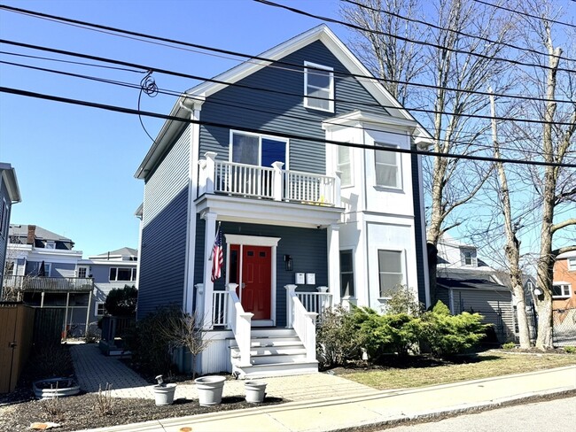 property at 4 Woodworth St