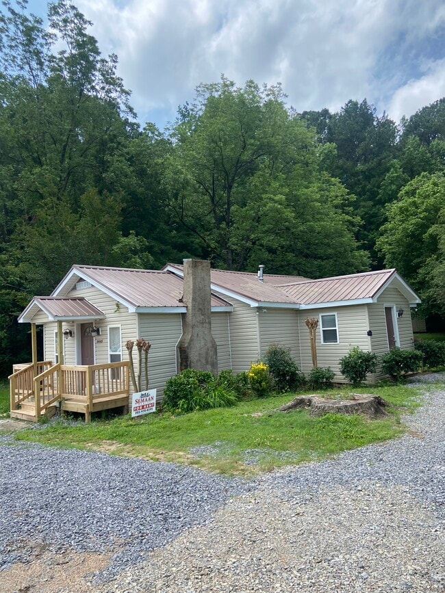 property at 4446 Bell Hill Rd