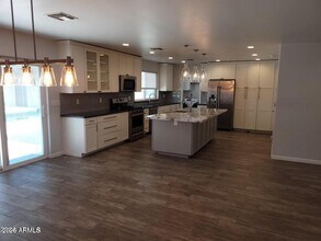 2821 E Cortez St in Phoenix, AZ - Building Photo - Building Photo