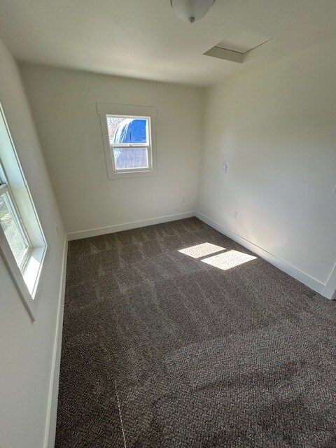 301 E 4th St in Warden, WA - Building Photo - Building Photo