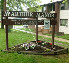 McArthur Manor Apartments