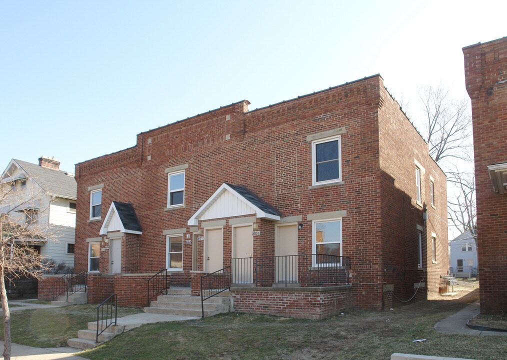 1420-1424 N 5th St in Columbus, OH - Building Photo