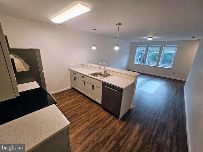 property at 200 Hamilton Ave