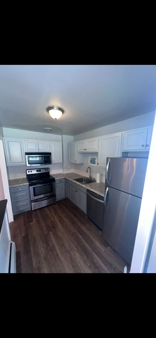 property at 1111 Ash St