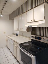 3109 Heritage Dr, Unit 12 in Joliet, IL - Building Photo - Building Photo