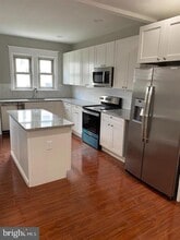 2831 Aramingo Ave in Philadelphia, PA - Building Photo - Building Photo