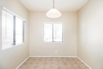 903 W St Kateri Ave in Phoenix, AZ - Building Photo - Building Photo