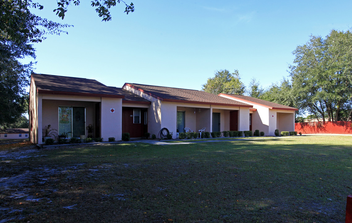 Village Oaks Apartments II in Live Oak, FL - Building Photo