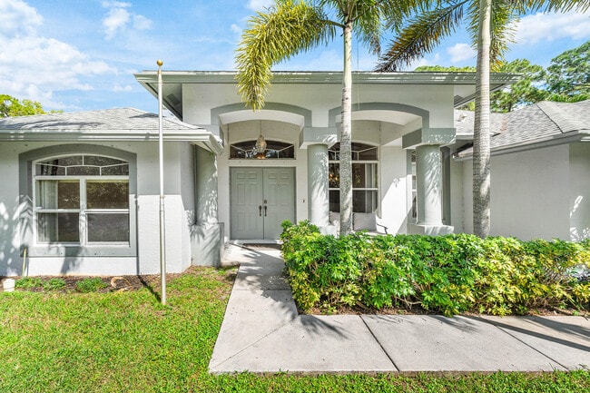 14693 62nd Ct N in The Acreage, FL - Building Photo - Building Photo