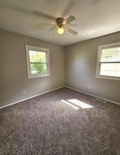 412 Nantucket Rd in Valparaiso, IN - Building Photo - Building Photo