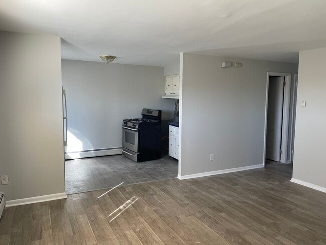 4818 Unruh Ave, Unit 2 in Philadelphia, PA - Building Photo - Building Photo