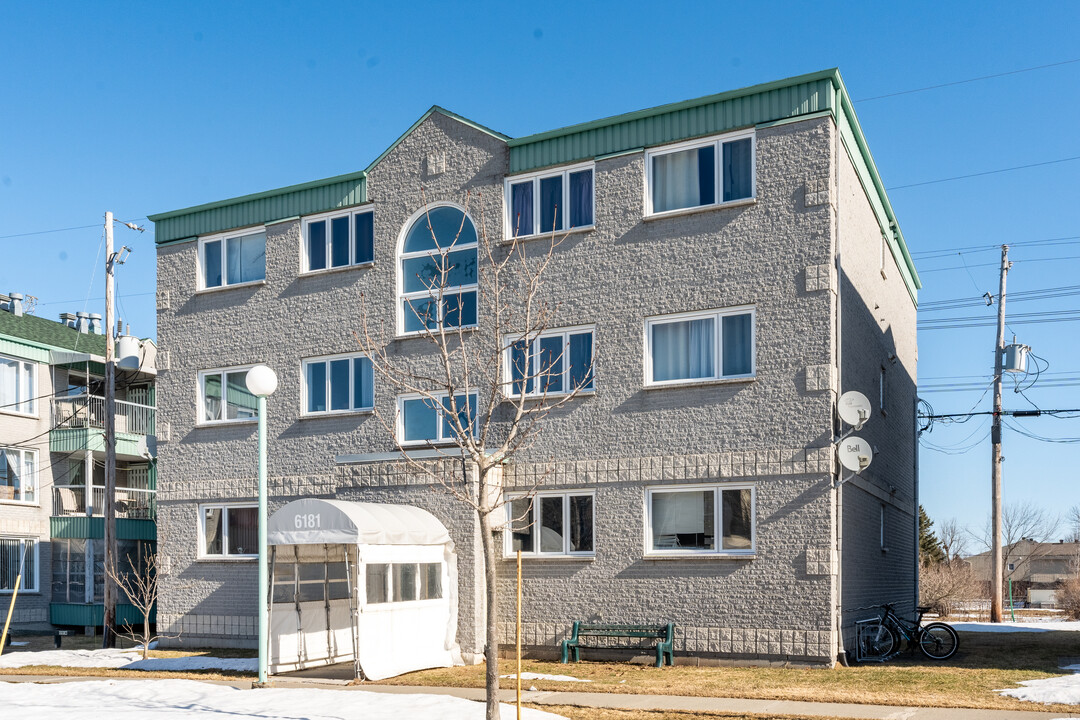 6205 Des Générations Av in Lévis, QC - Building Photo