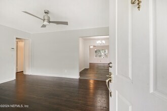 6418 Terry Parker Dr N in Jacksonville, FL - Building Photo - Building Photo