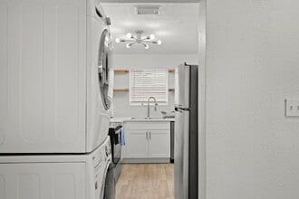 701 28th St in Galveston, TX - Building Photo - Building Photo