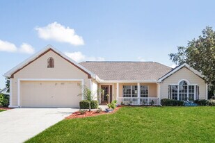 4803 Jeanette Ct in St. Cloud, FL - Building Photo