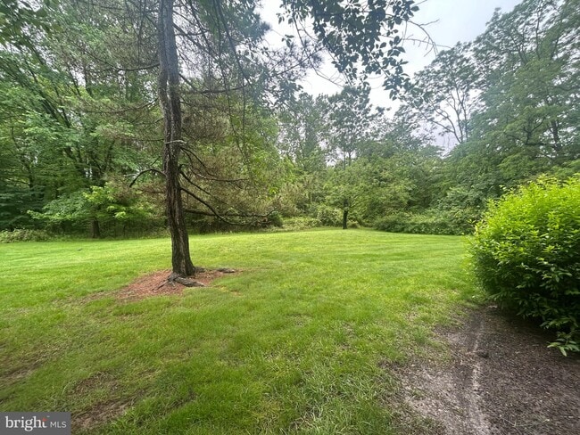 31 Abelia Ct in Trenton, NJ - Building Photo - Building Photo