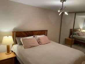 1575 Ranvoyzé Rue in Québec, QC - Building Photo - Building Photo