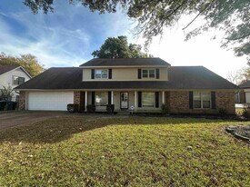 2714 Gerald Ford Dr W in Memphis, TN - Building Photo