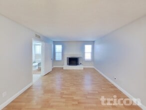 709 Morrocco Dr, Unit 2549 in Henderson, NV - Building Photo - Building Photo