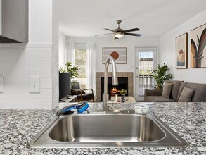 Aspen Court Apartments in Plano, TX - Building Photo - Building Photo