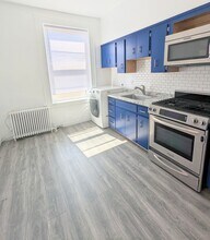 2412 New York Ave, Unit #3 in Union City, NJ - Foto de edificio - Building Photo