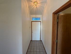 1942 Avondale Pl NW in Albuquerque, NM - Building Photo - Building Photo