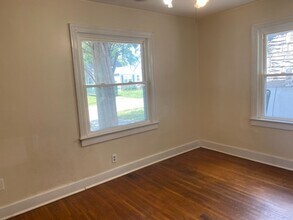2119 Ratcliffe Ave in Louisville, KY - Building Photo - Building Photo