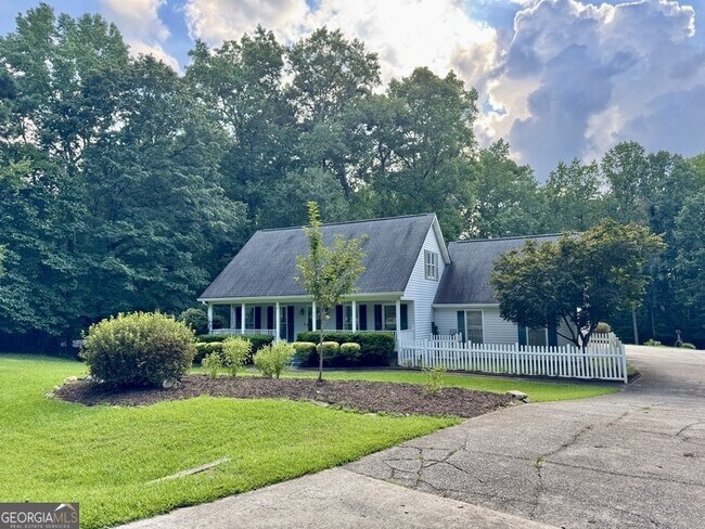 45 Gentry Dr in Mcdonough, GA - Building Photo - Building Photo