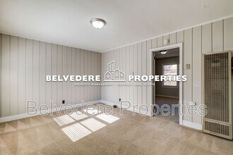 215 McIver St in Greensboro, NC - Building Photo - Building Photo