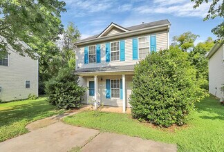 5750 Laborde Ave in Charlotte, NC - Building Photo - Building Photo