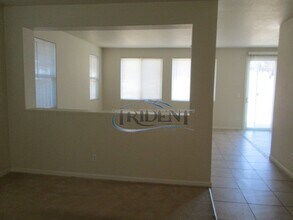 4519 Sundari Ave in Olivehurst, CA - Building Photo - Building Photo
