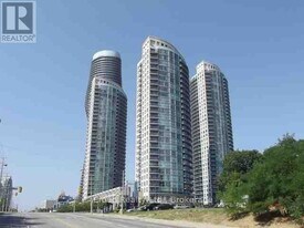 90 Absolute Ave in Mississauga, ON - Building Photo