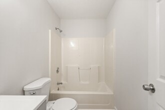 154 Hamilton Cir in Oak Ridge, TN - Building Photo - Building Photo