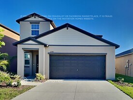 2242 Treesdale Ave in Ruskin, FL - Building Photo