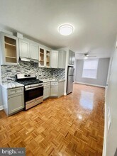 1810 S 17th St in Philadelphia, PA - Building Photo - Building Photo